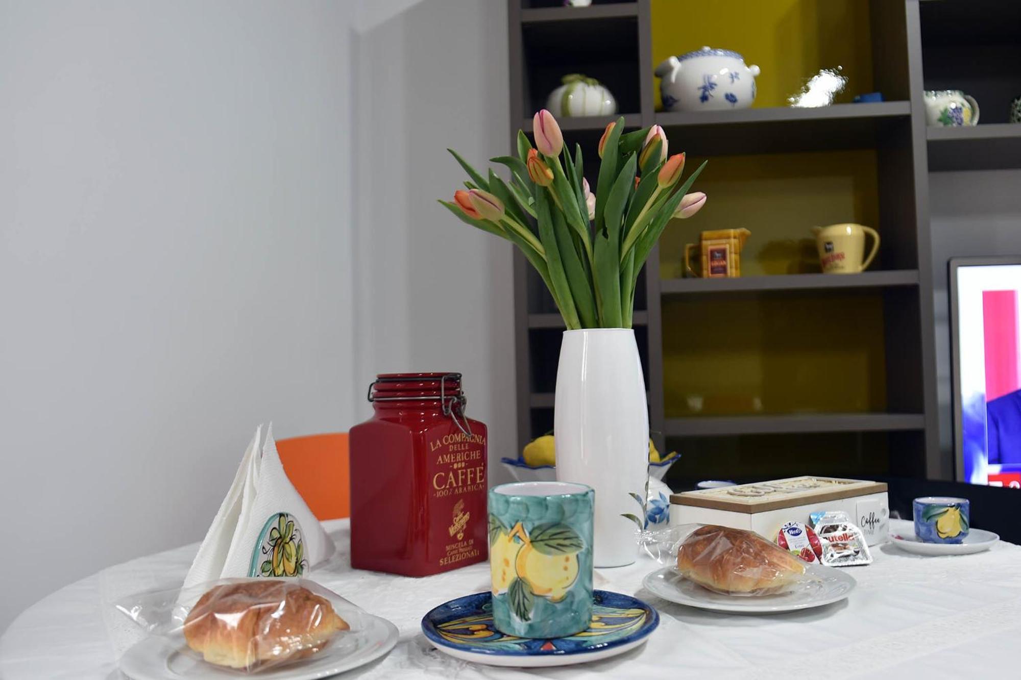 B&B Gerry 'S Home Amalfi Coast Vietri Esterno foto